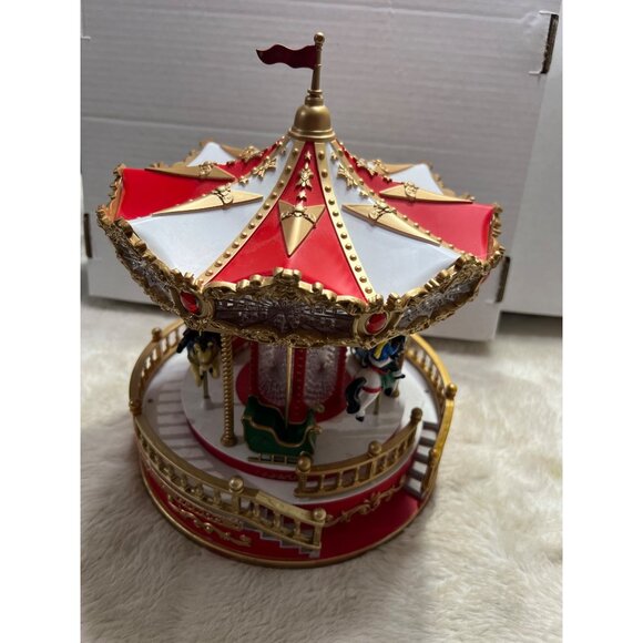 Musical Carousel With Horses & Sleigh - Picture 8 of 8